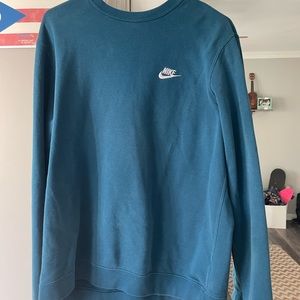 Nike crewneck